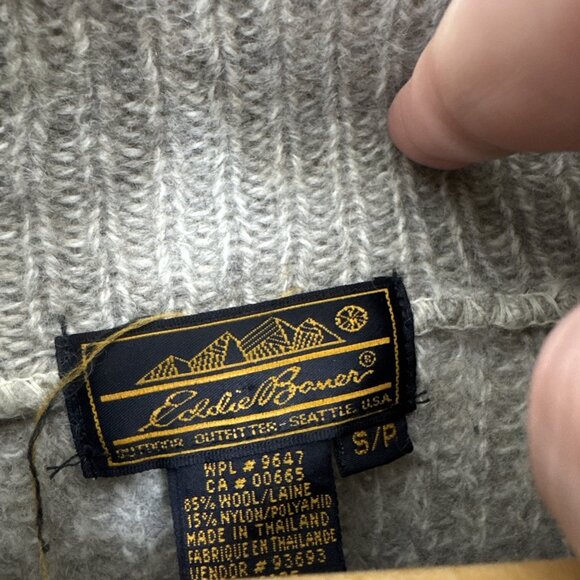 Eddie Bauer Wool Blend Shawl Collar Sweater Gray Button Neck Men’s Small - Picture 4 of 5